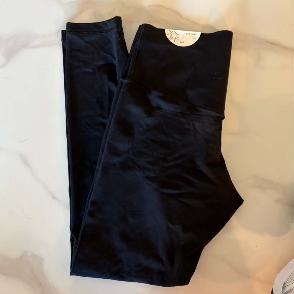 Aerie Offline Black Workout Leggings (NWT, Size Large)